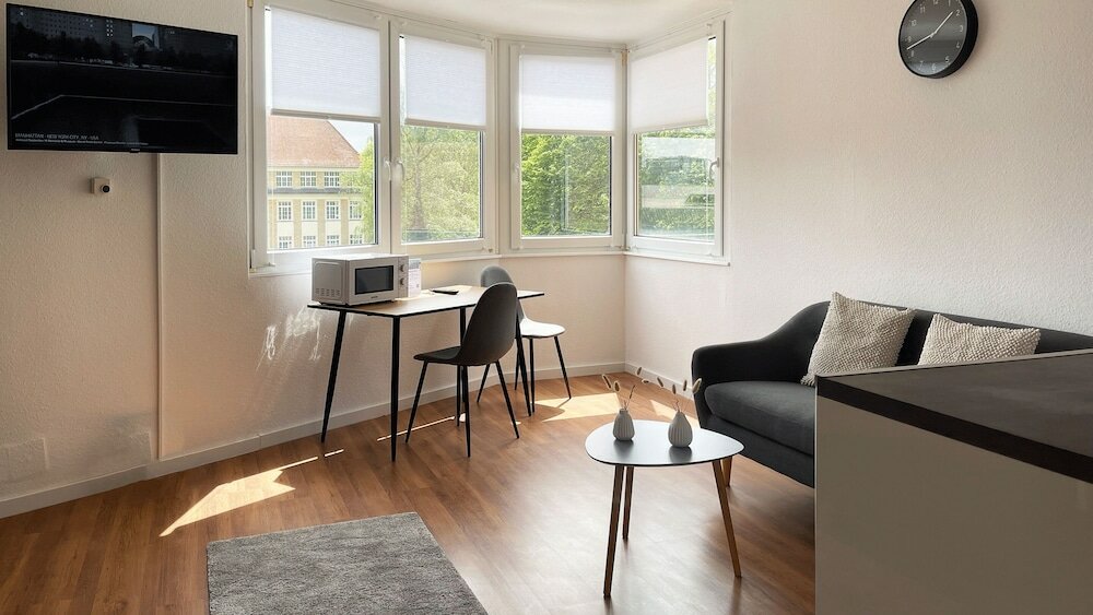 Фото Zentral gelegene Studios i home2share