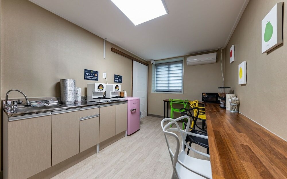 Фото Daejeon Yongjeon Momo