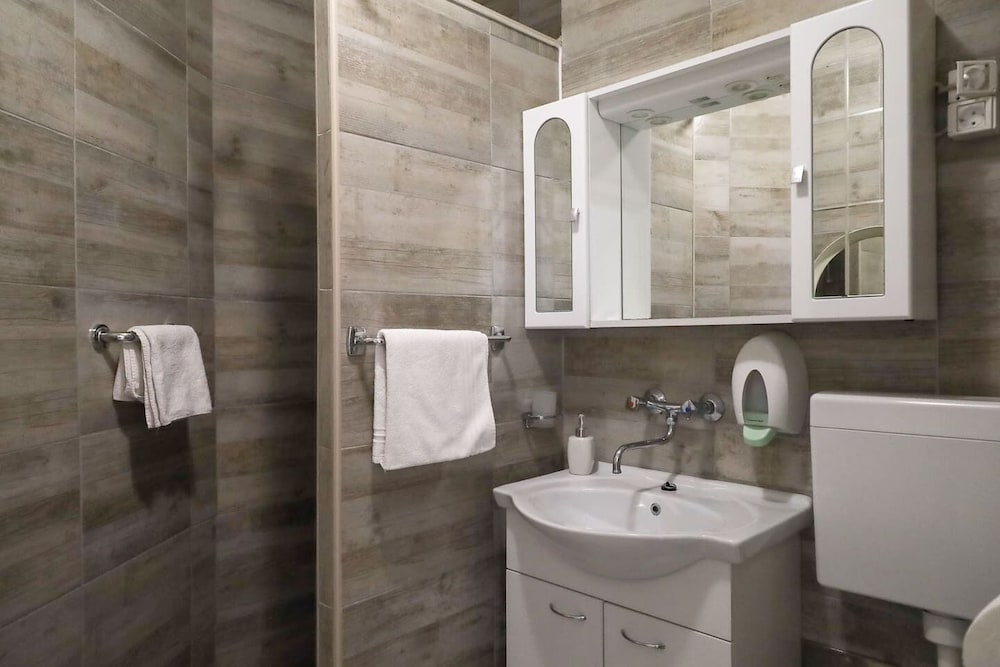 Фото Novis - Close to the sea - A2 Lucia