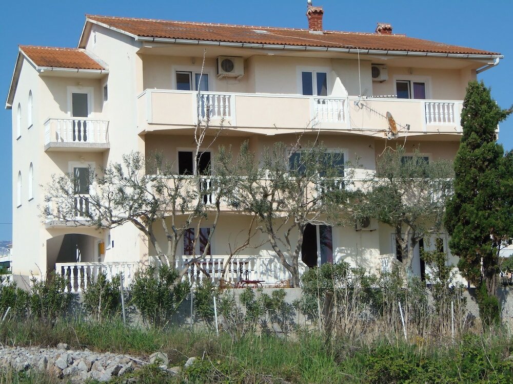 Фото Zoki - Free Parking - A1 Mali