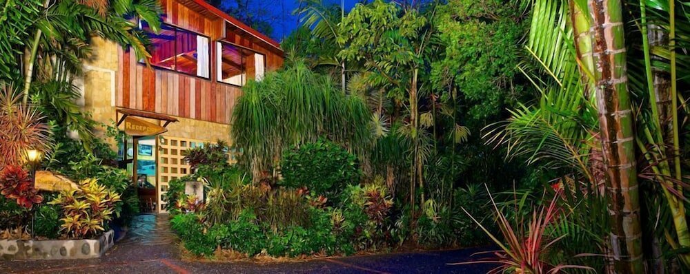 Фото Costa Verde Inn