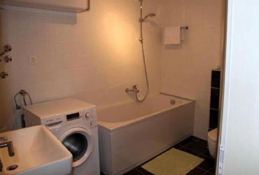 Фото Miro - Modern - A3 Lijevi