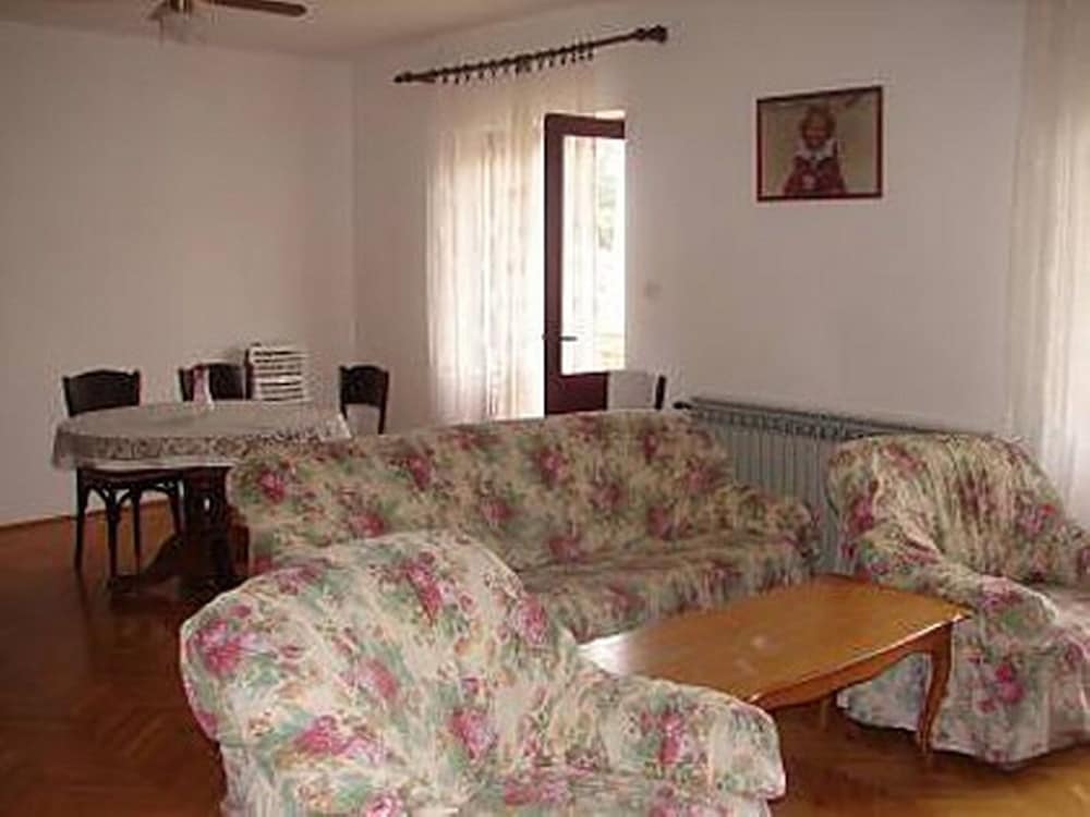 Фото Marin - 200 m From Garden Festival - A1