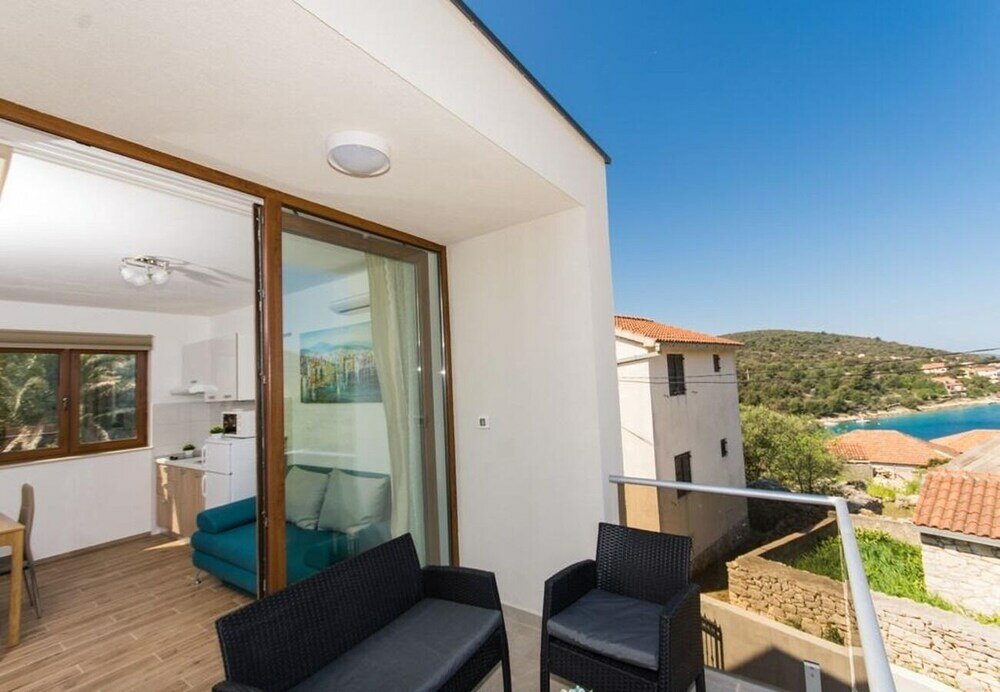 Фото Ivica - 100m From the sea - A1