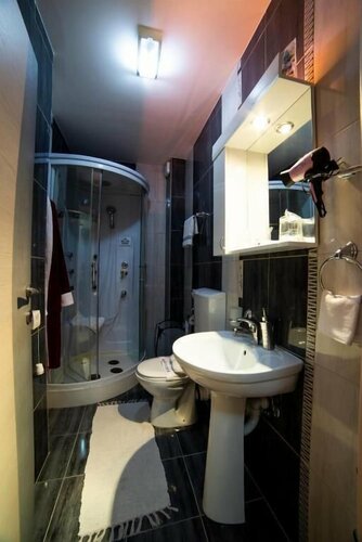 Гостиница Hotel Lama в Крагуеваце