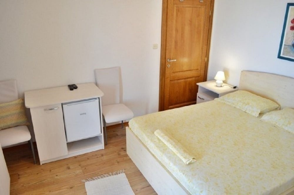 Фото Denko - Right on the Beach - Sa2