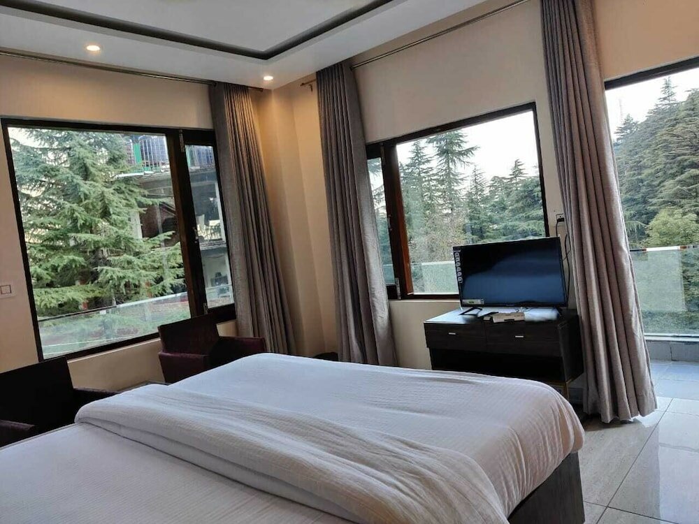 Фото Golden Rock - Am Hotel Kollection