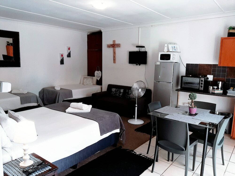 Фото Aandrus Guesthouse