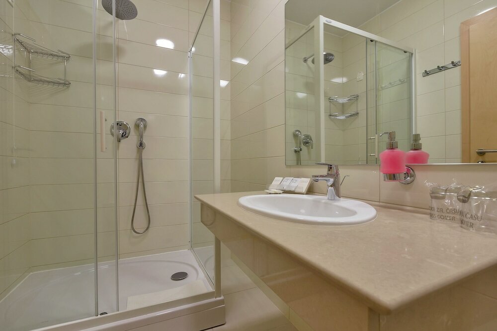 Фото Aparthotel Flora