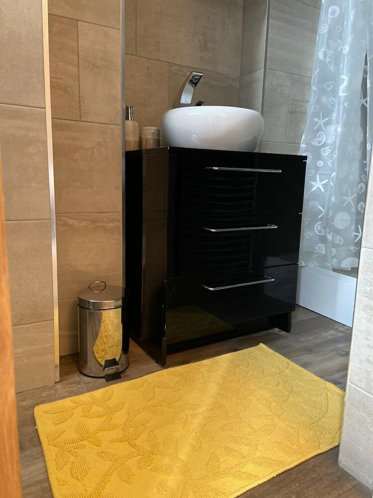 Фото Luxurious 1 bedroom apartment