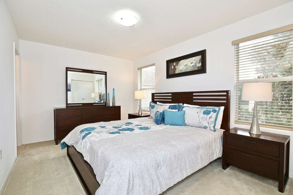 Фото Compass Bay by Prp