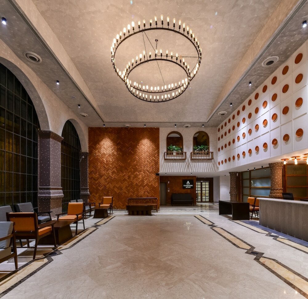 Фото Downton Hotel