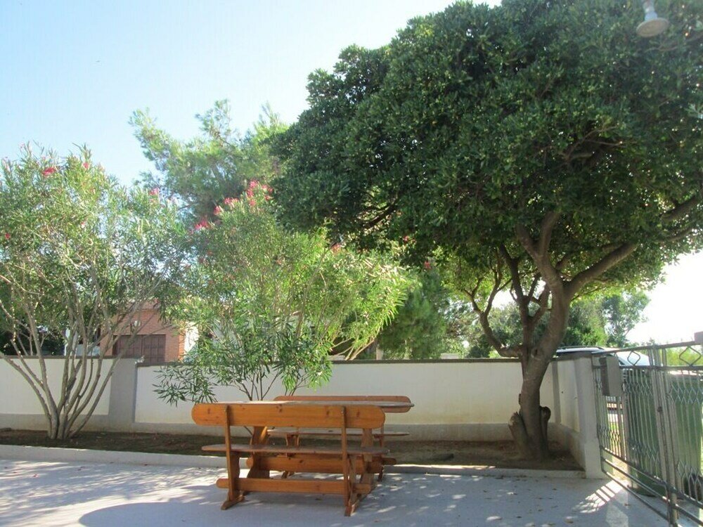 Фото Apartment Roza near Sandy Beach