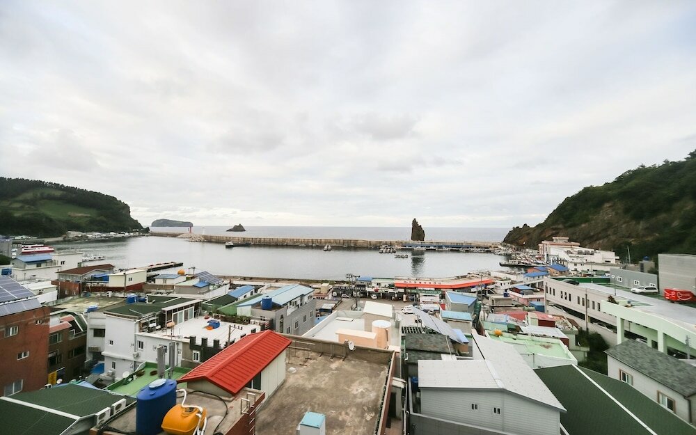 Фото Ulleung With Ulleung