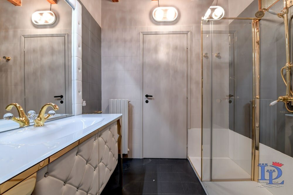 Фото Desenzanoloft Swarovski