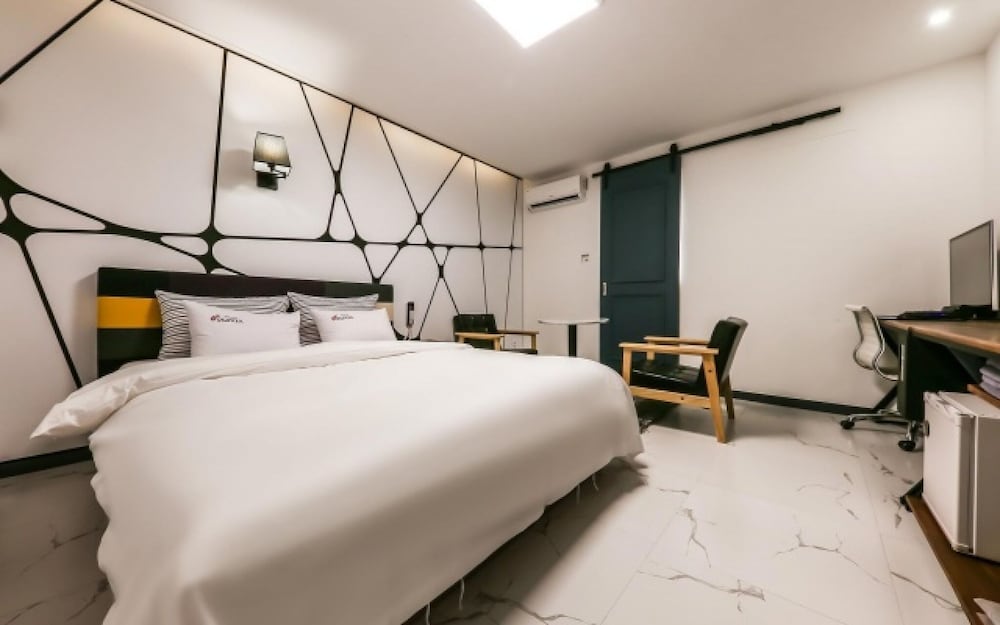 Фото Daejeon Seonhwa Olivia