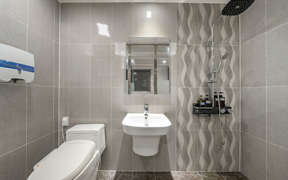 Фото Incheon Crystal Hotel