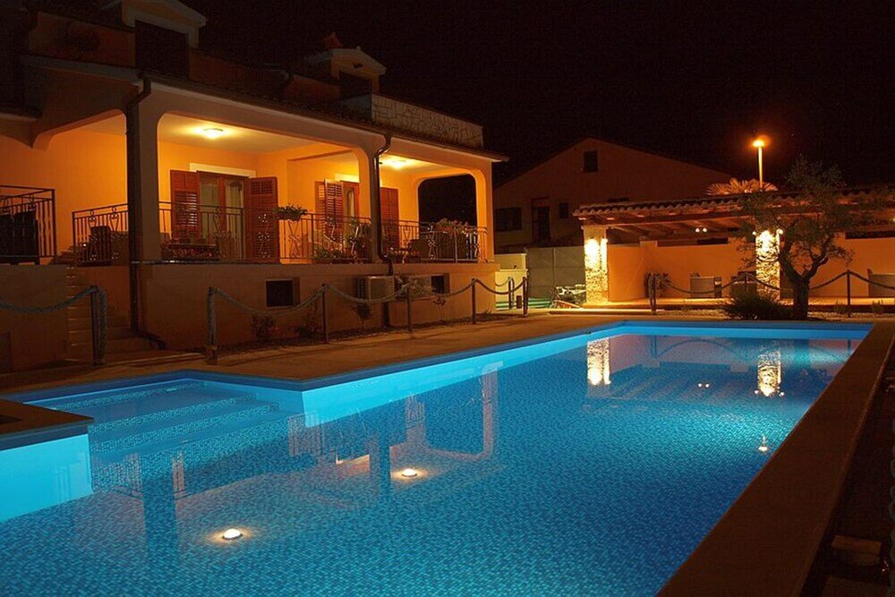 Фото Apartments Rubil