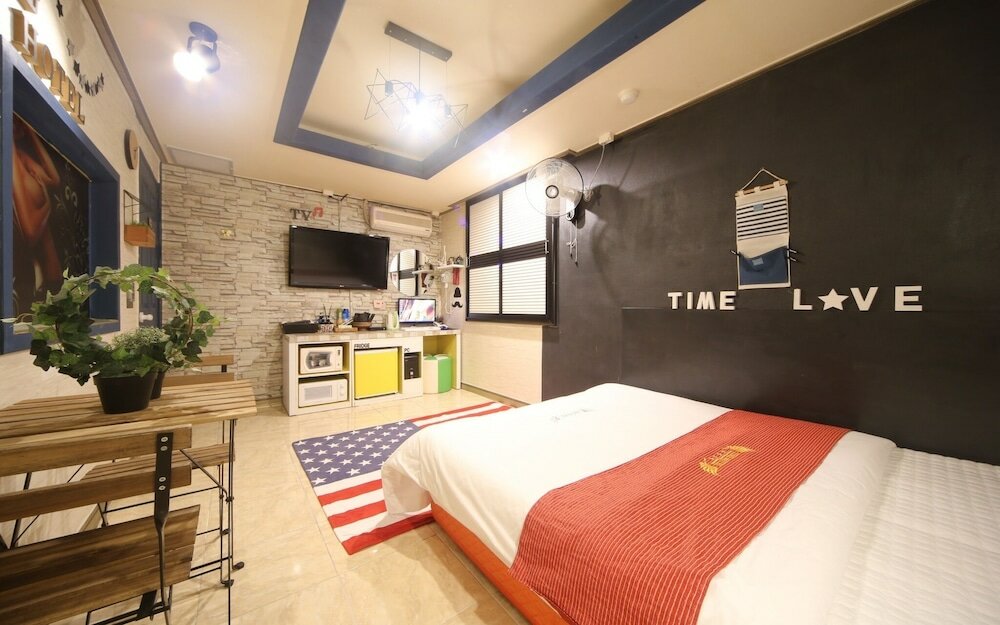 Фото Changwon Palyongdong Time