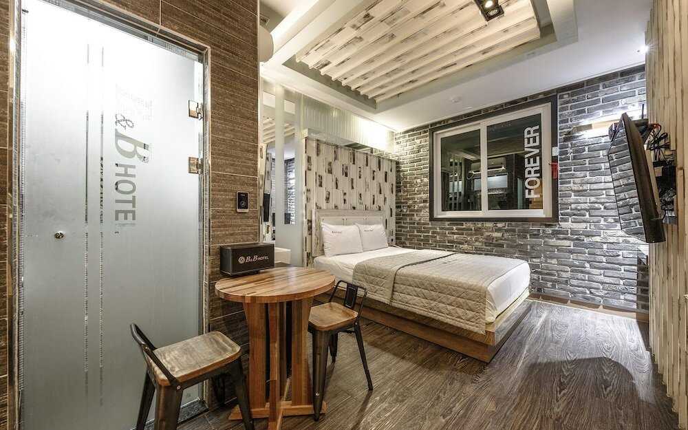 Фото Daegu Dongseongno B and B