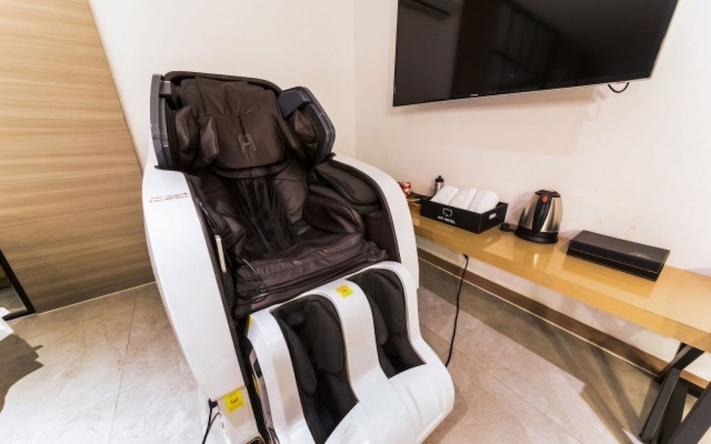 Фото Uiwang Hotel Bobos