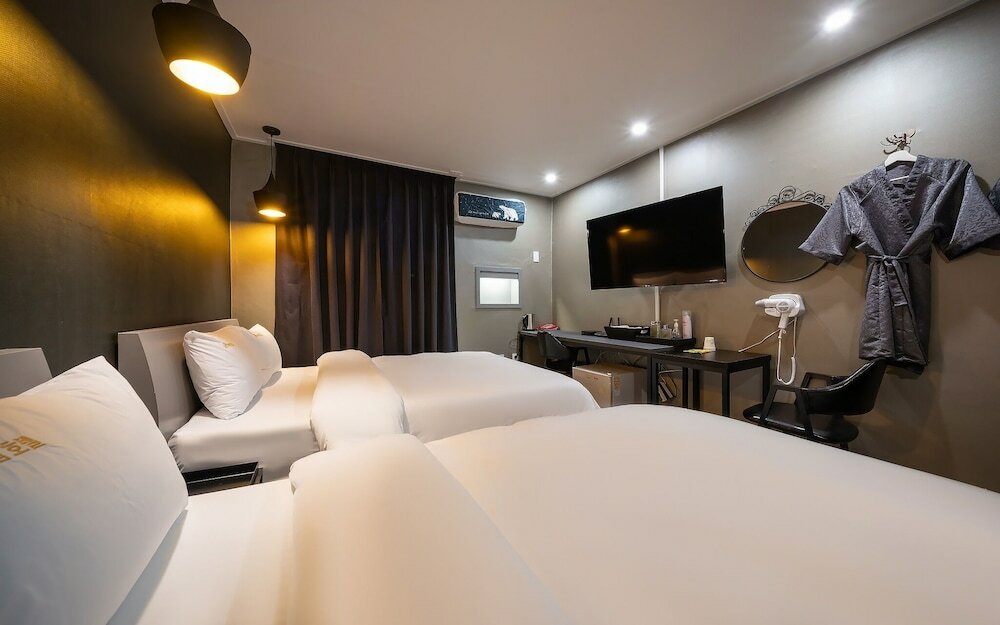 Фото Anyang Koam Hotel