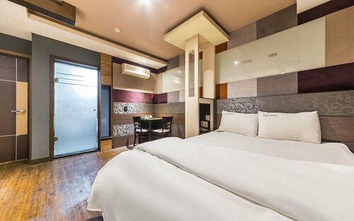 Гостиница Incheon Hole In One в Инчхоне
