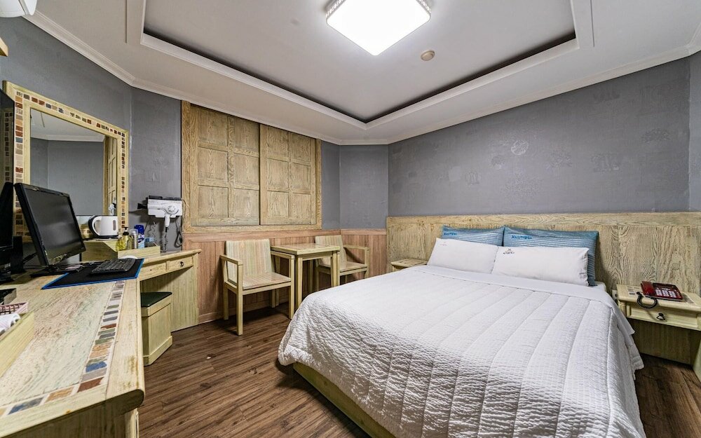 Фото Daejeon Yongjeon High Class