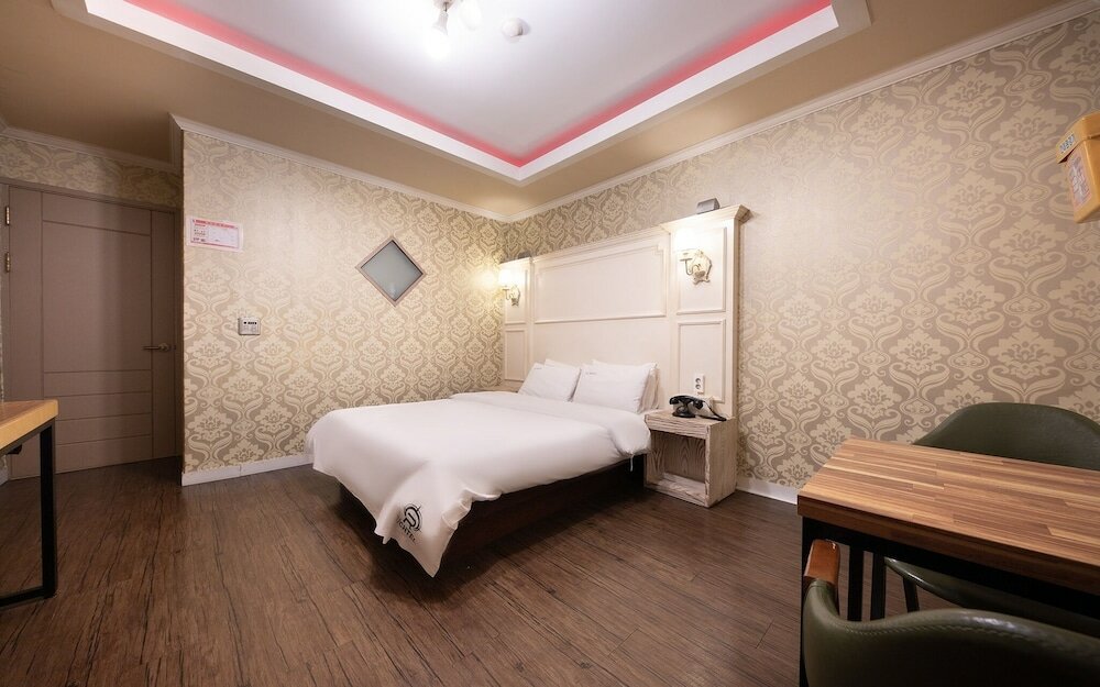 Фото Daejeon Yongjeon Richtel