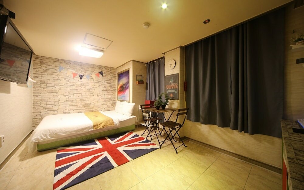 Фото Changwon Palyongdong Time