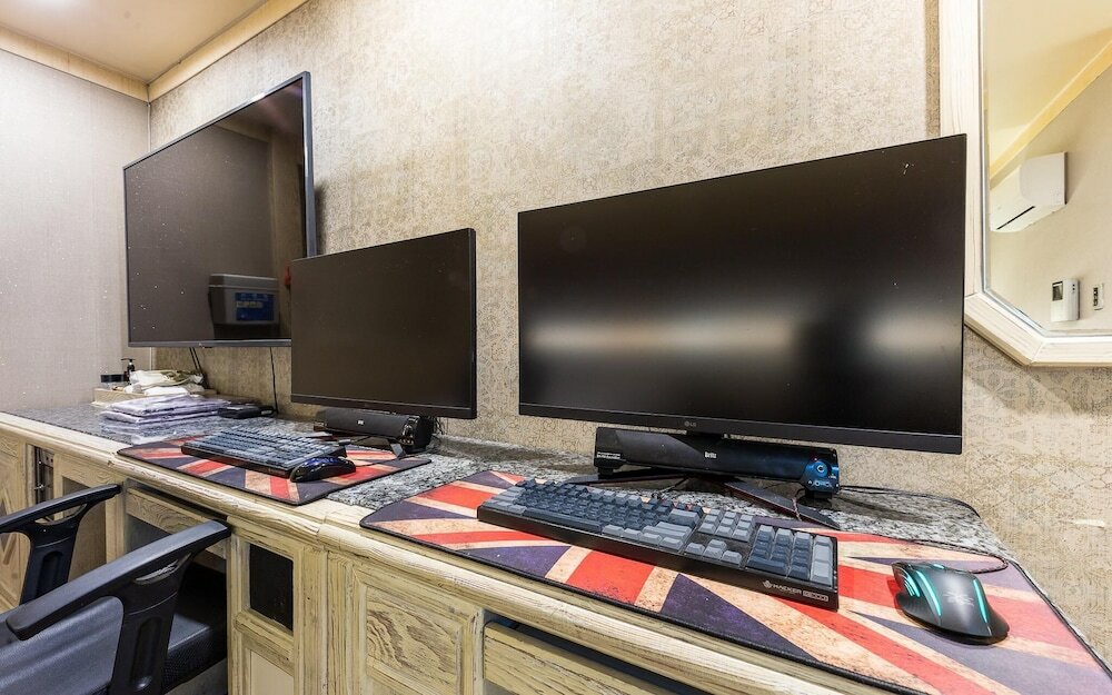 Фото Daejeon Yongjeon Bobos