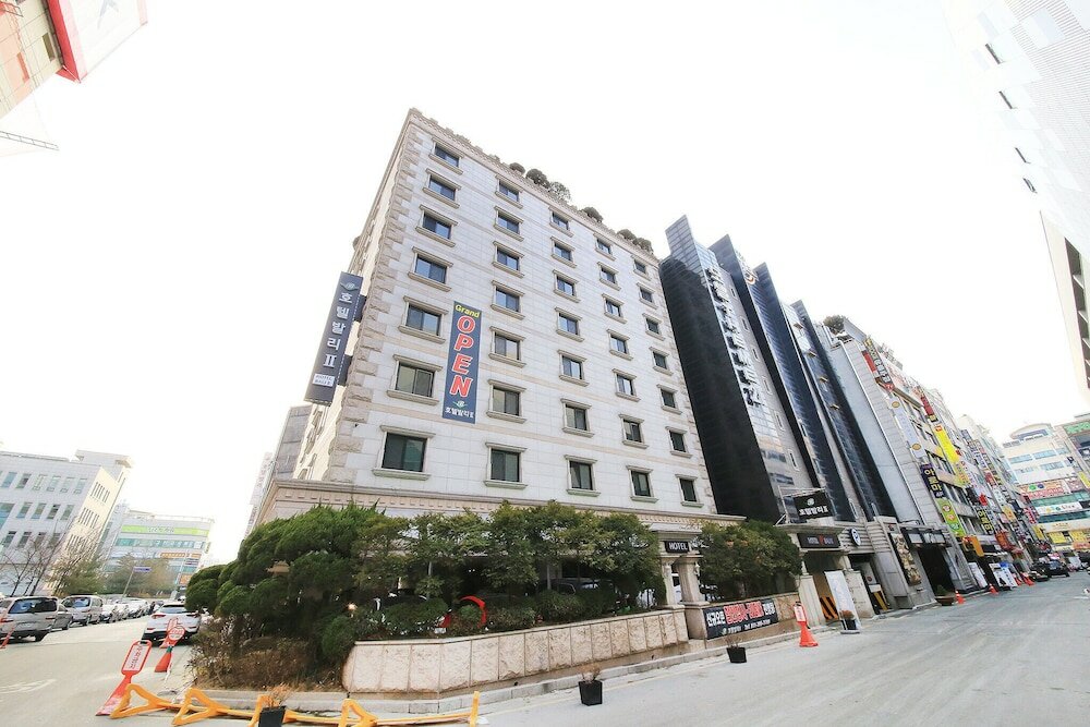 Фото Suwon Yeongtong Bali 2