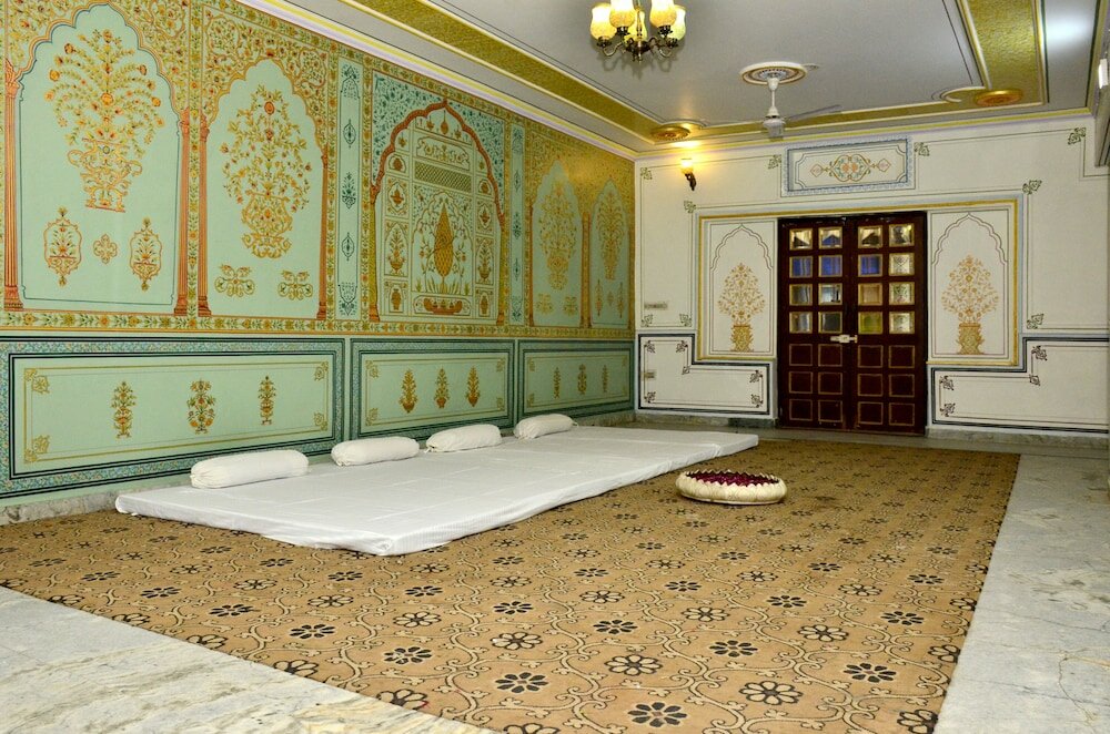 Фото Mahal Rajwada Resort