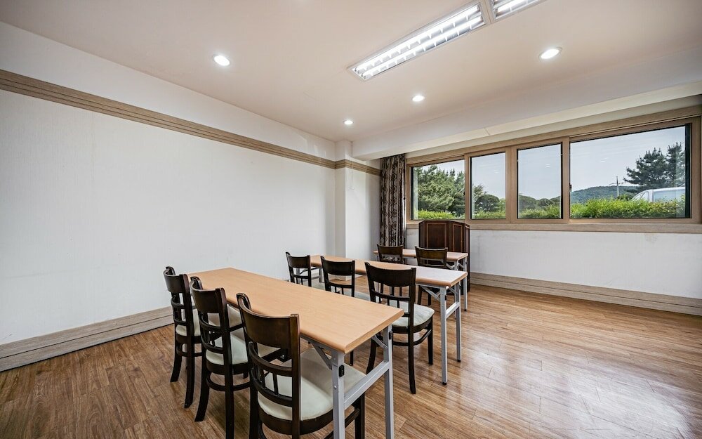 Фото Incheon Prince Hotel