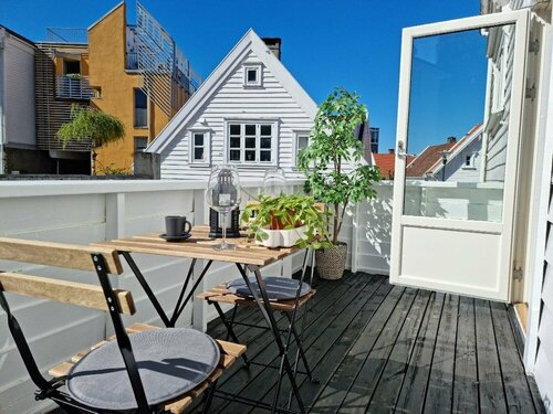 Гостиница Beautiful 2-bedroom In City Center, Wbalcony Free Parking в Ставангере