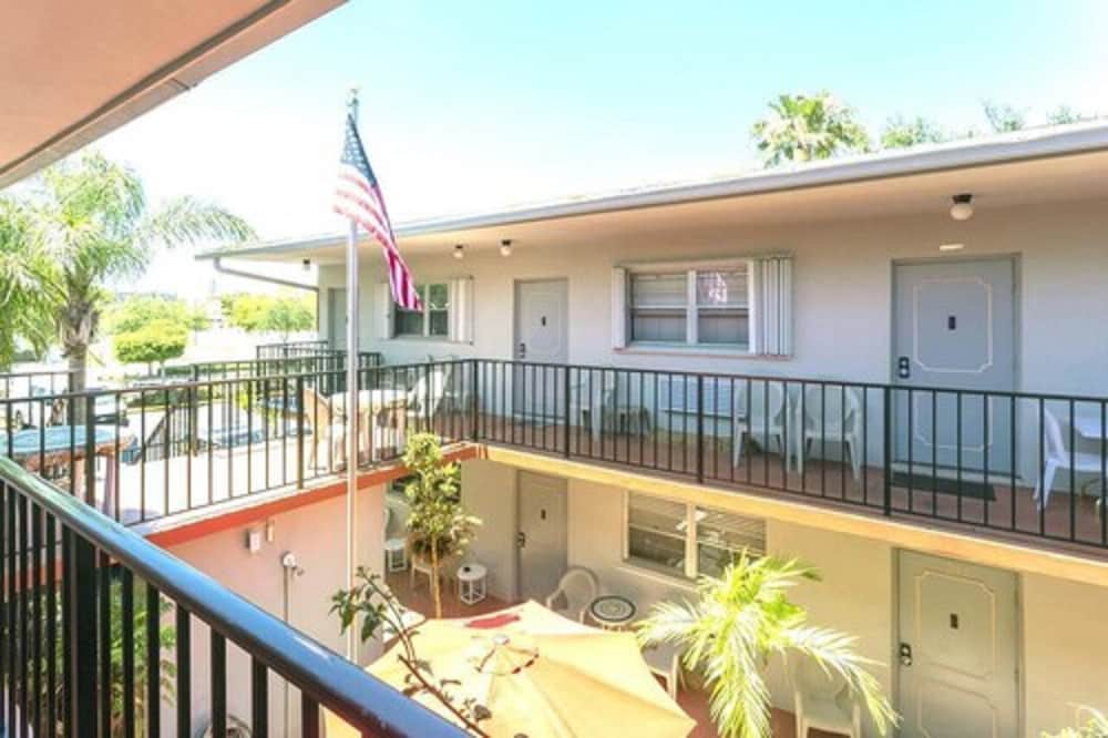 Фото Richard's Motel Studio