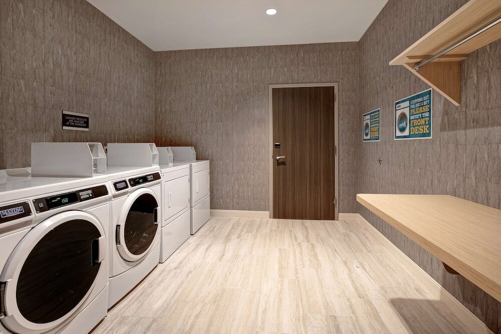 Фото Home2 Suites by Hilton Lincolnshire Chicago