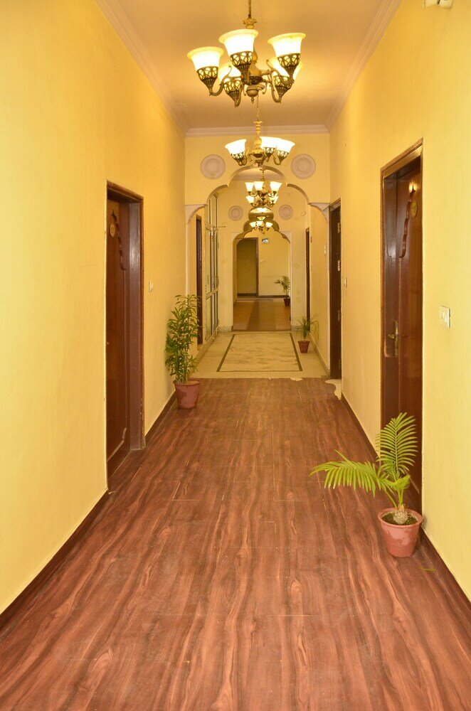 Фото Mahal Rajwada Resort