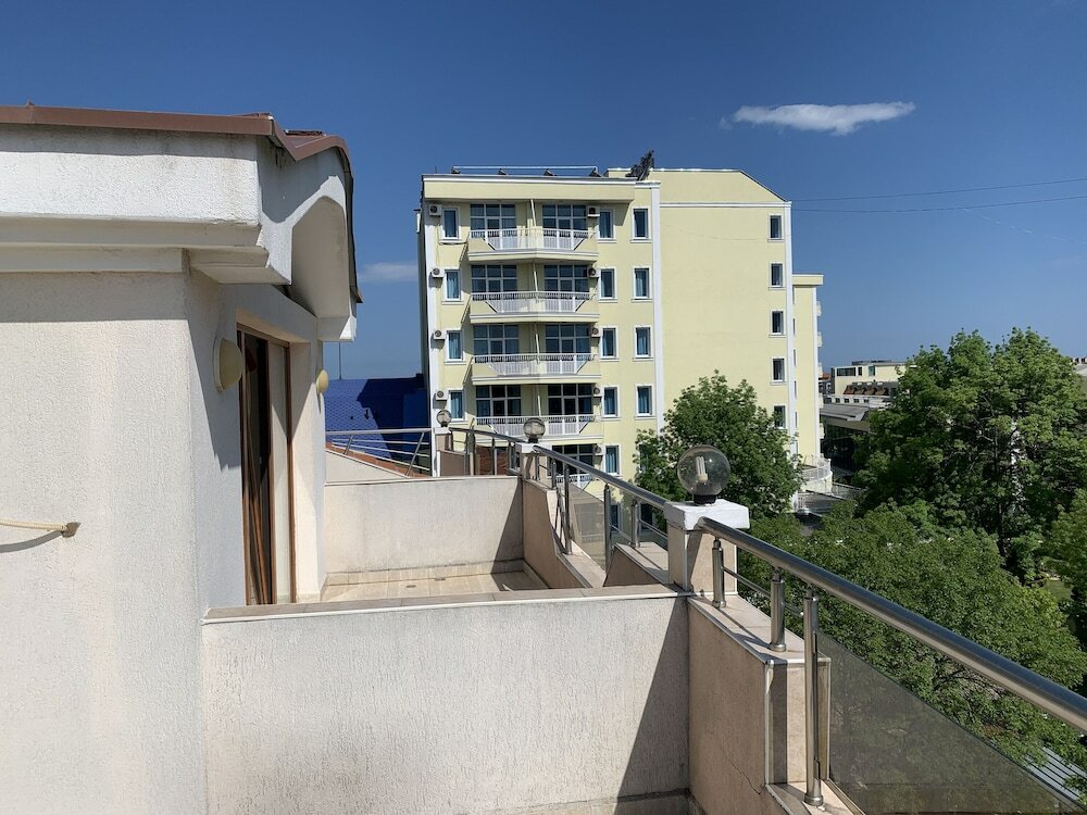 Фото Hotel Golden Lion