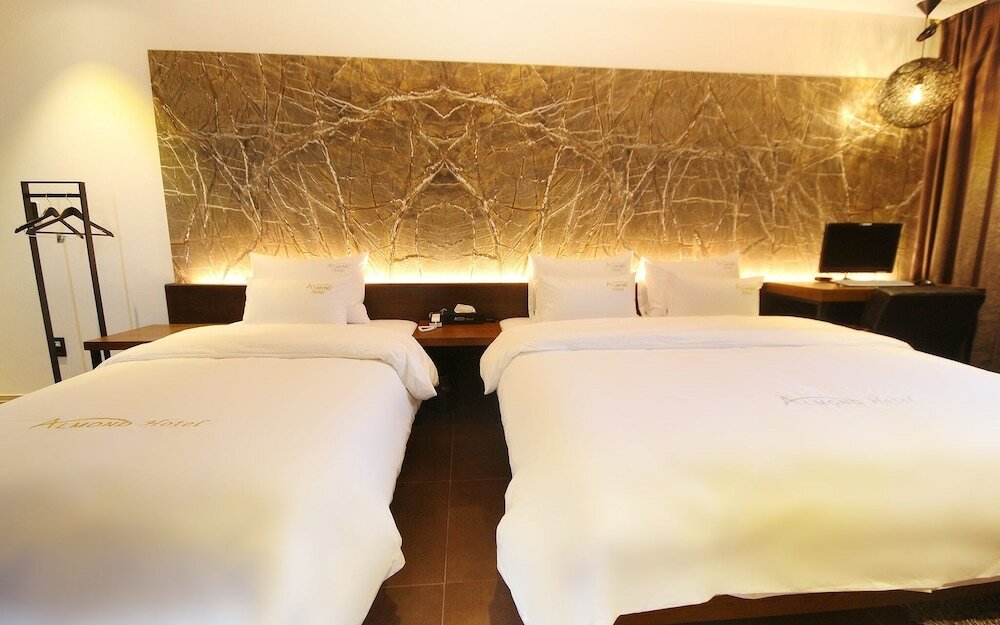 Фото Masan Almond Hotel