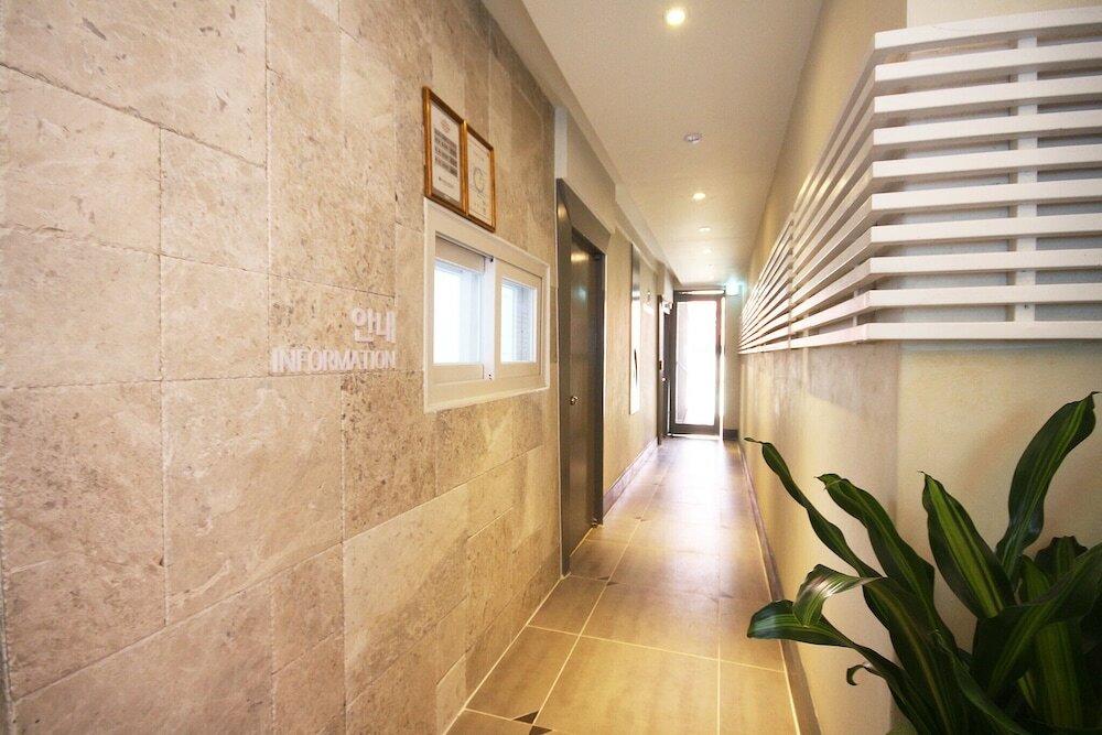 Фото Gwangyang Geu Self Check-in Motel