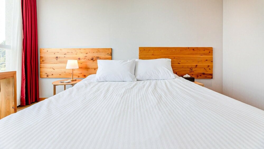 Фото Jeju Dodubong