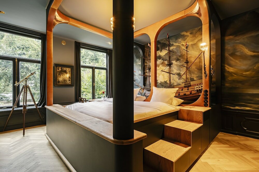 Фото Hotel The Noblemen