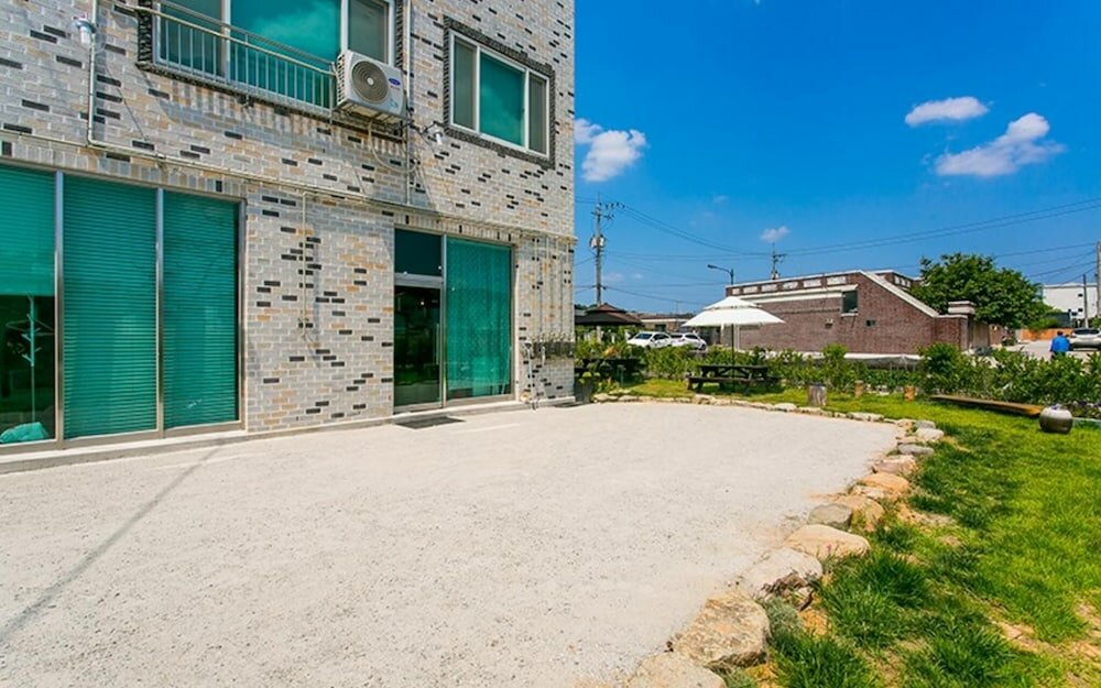 Фото Damyang Dambit Pension