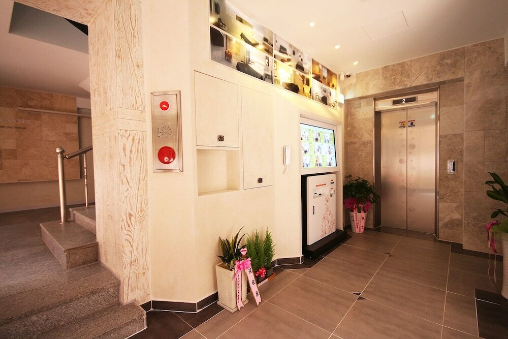 Фото Gwangyang Geu Self Check-in Motel