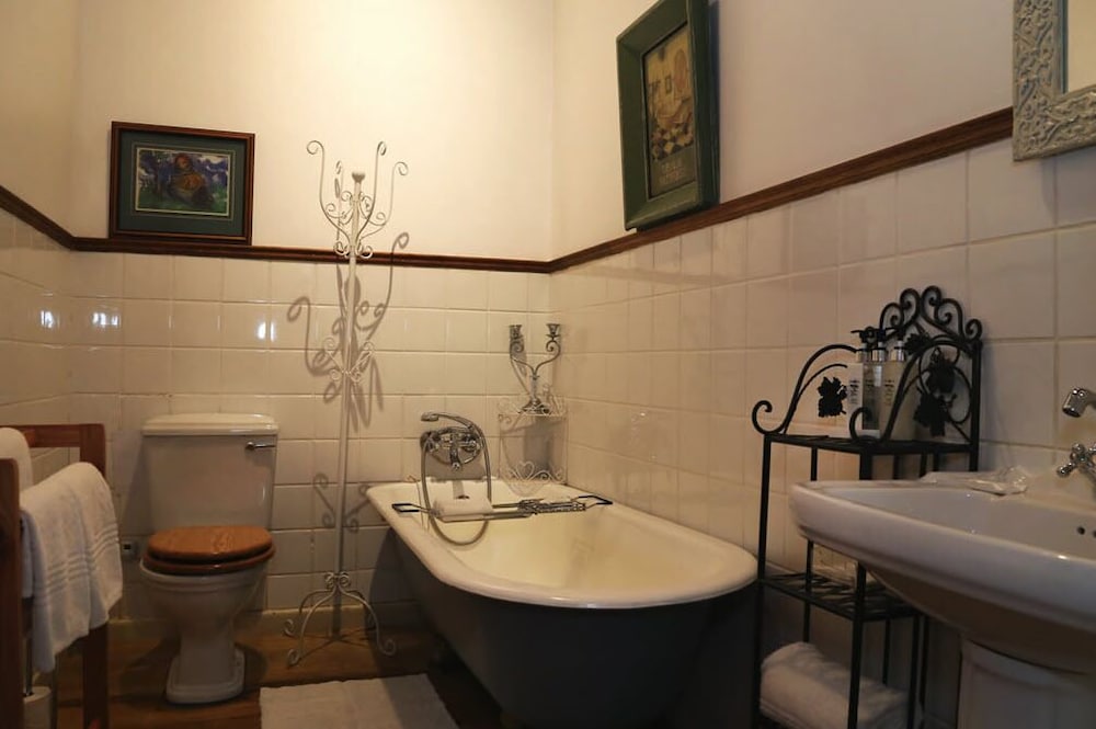 Фото Centre-Ville Guest House