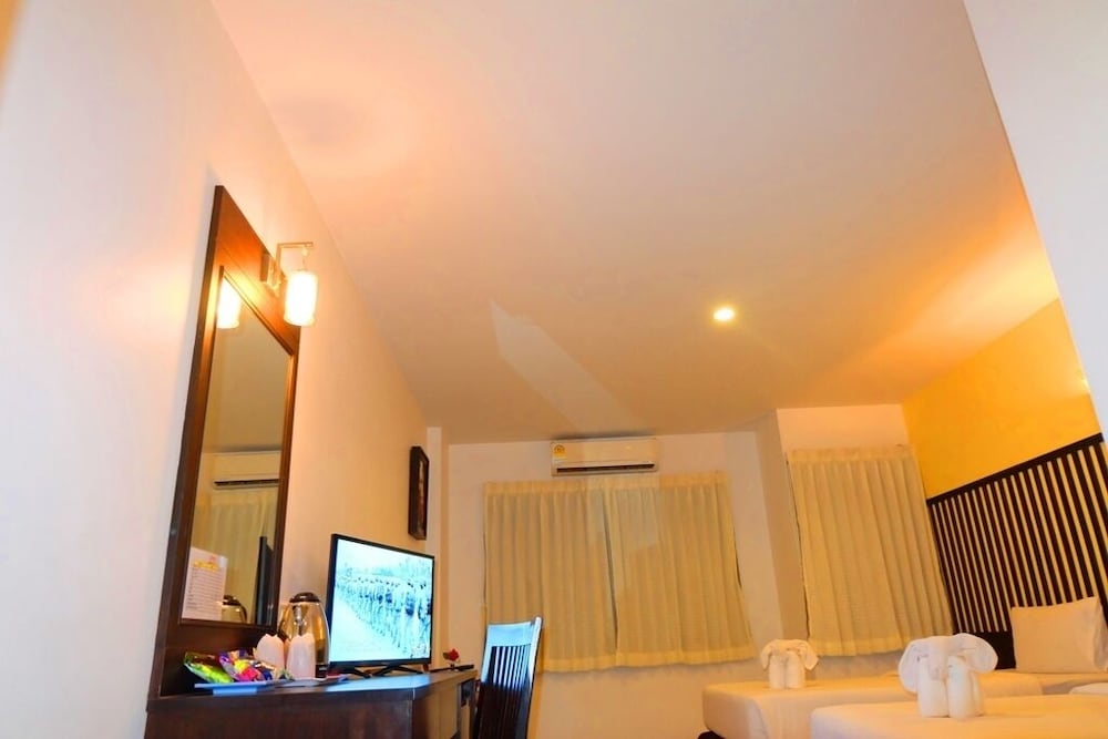 Фото J. A. Villa Pattaya Hotel