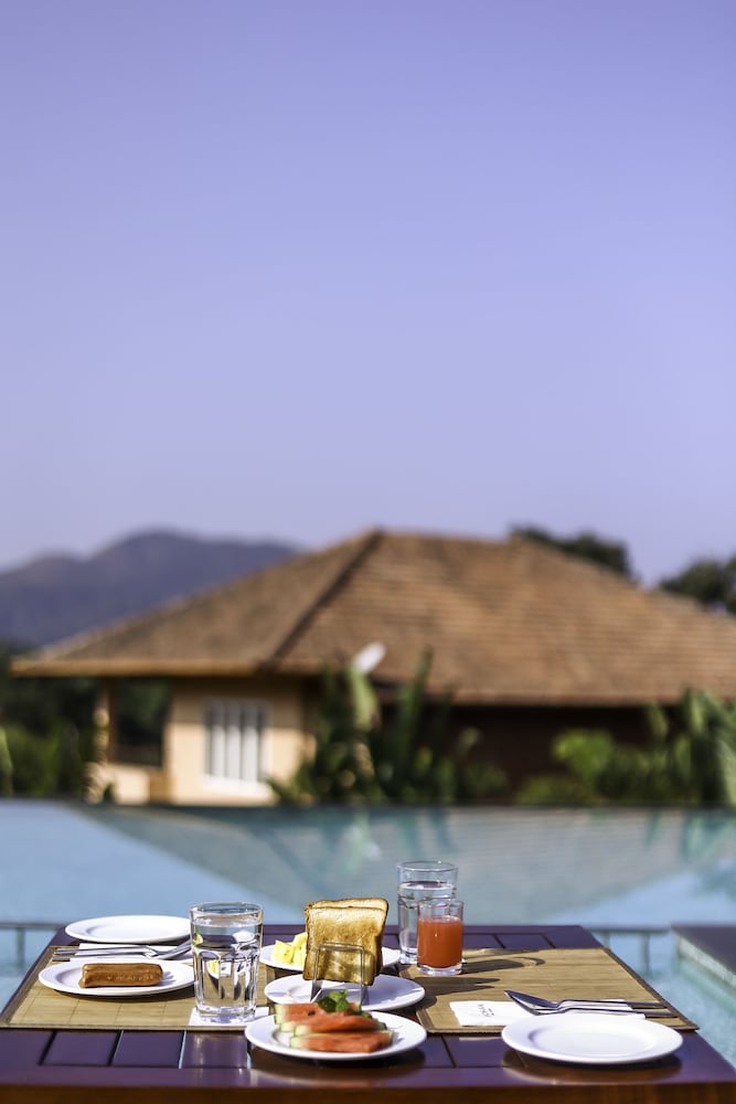 Фото Machaan Plantation Resorts Sakleshpur