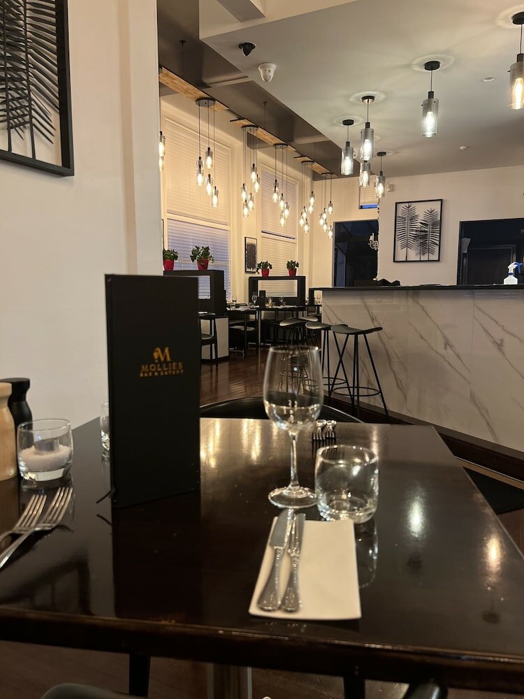 Фото Hotel Durville Blenheim