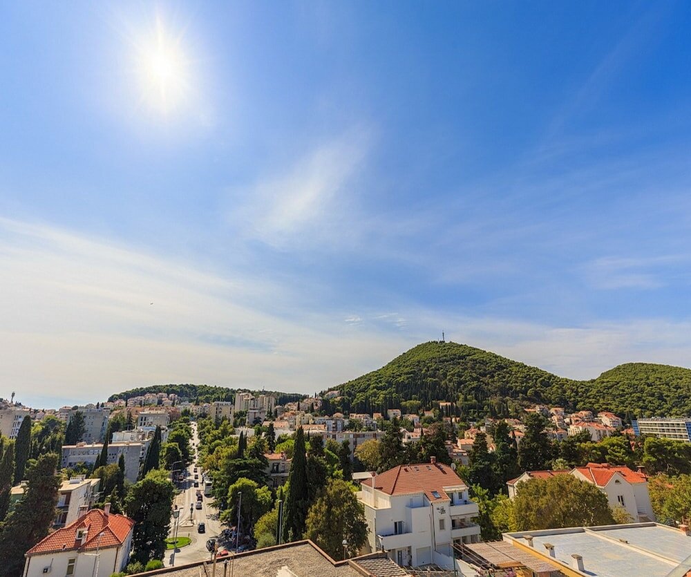 Фото Heavenly Holiday Home